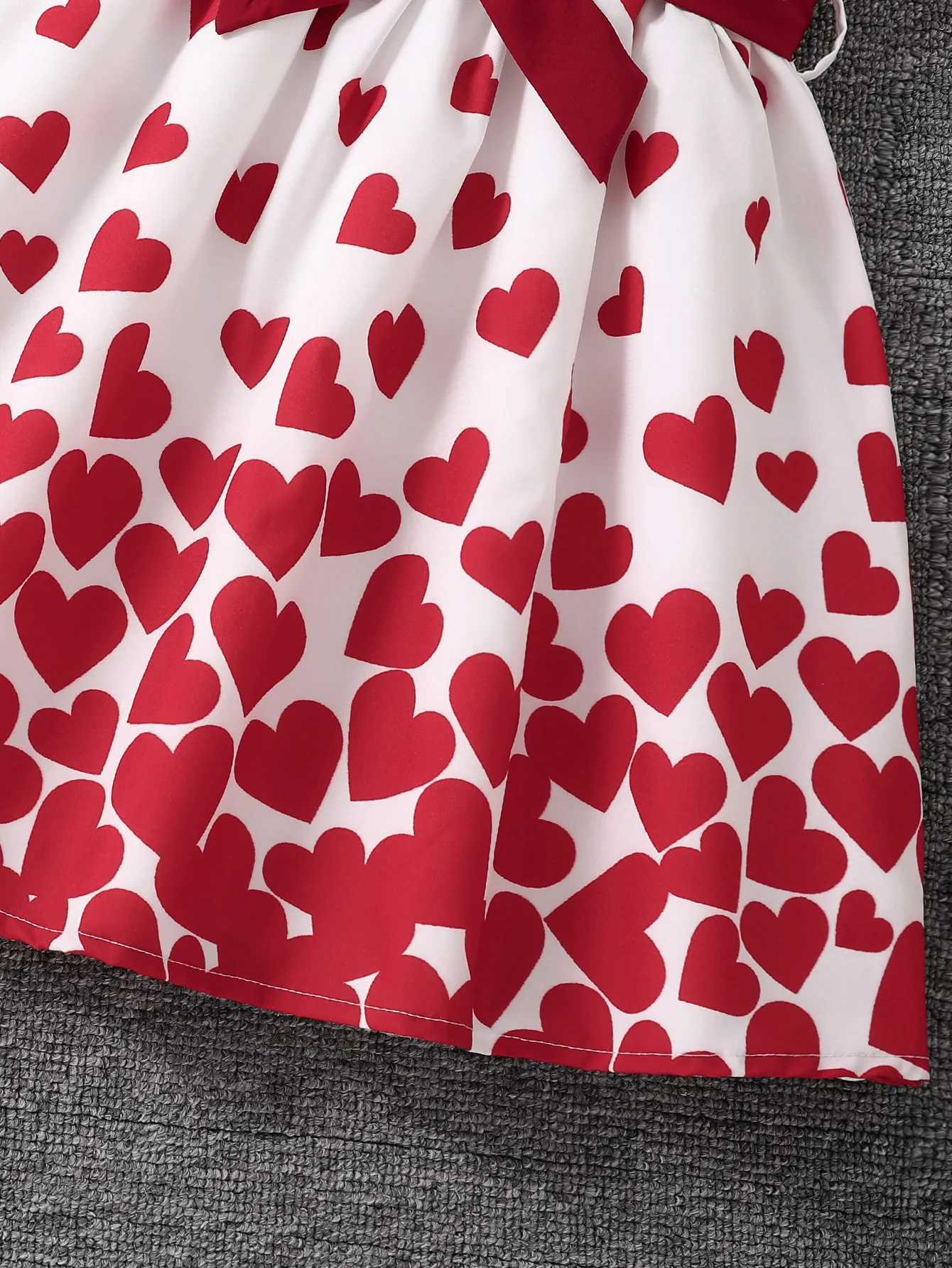 Spring Autumn Casual Cute Girl TwoPiece Set Red Vest HeartShaped Floral Skirt Fashion Outfit for Girls L250926TSKN