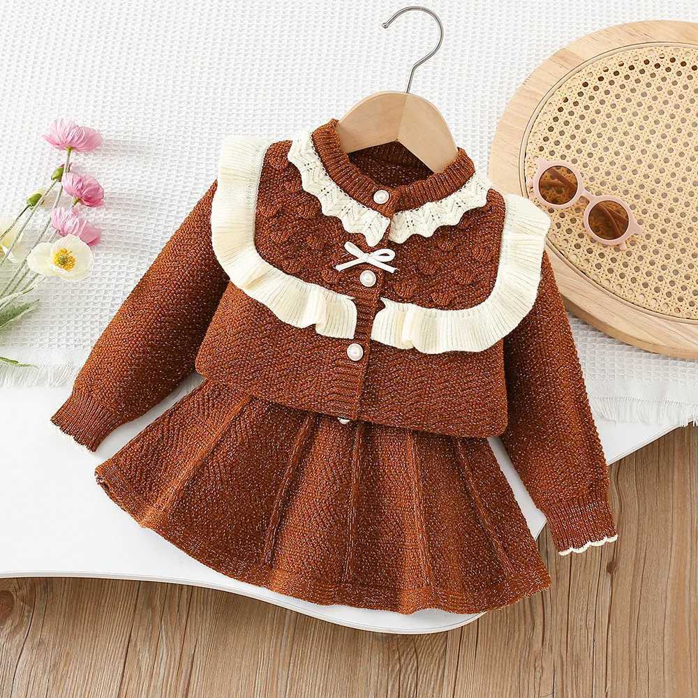 Bear Leader Autumn and Winter Patchwork Girls Clothes Korean Version Lace Knitted Top Pleated Skirt Sweater Twopiece Set L250926U6FM
