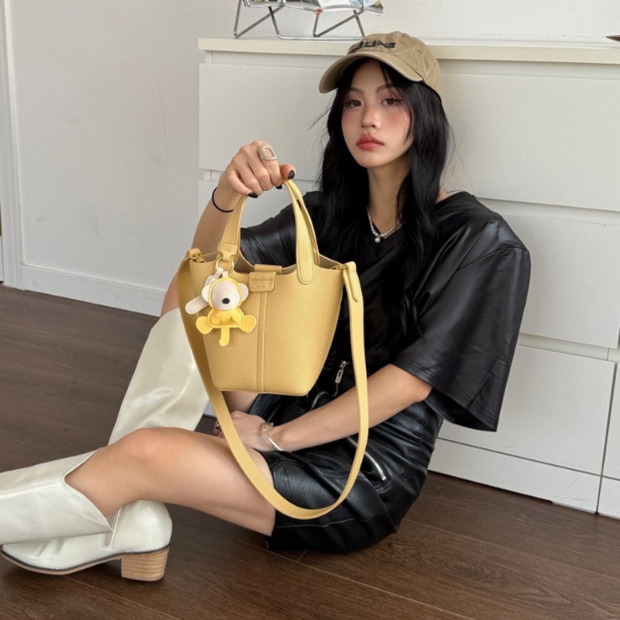 Designer bags2025 portable bucket bag foreign style shoulder messenger bag mini vegetable basket bag female