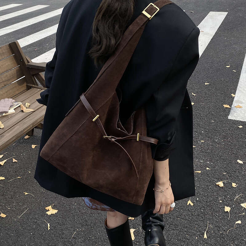 Designer Bags Shoulder Bucket Bags for Women Autumn Winter New Vinatge Casual Suede Single Shoulder Underarm Mother Tote Bag