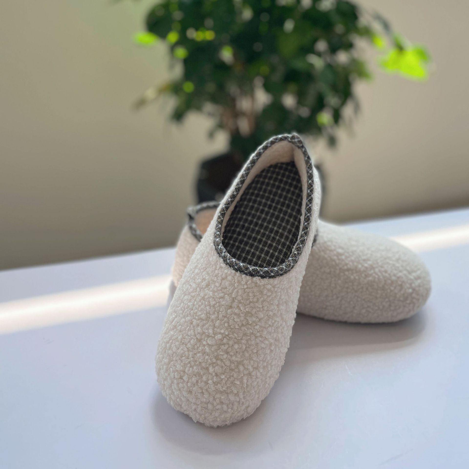 Teddy Velvet Soft Cowhide Non-Slip Sole Closed Heel Silent Autumn Winter Cotton Shoes for Pregnant Women and Postpartum ddmymarket