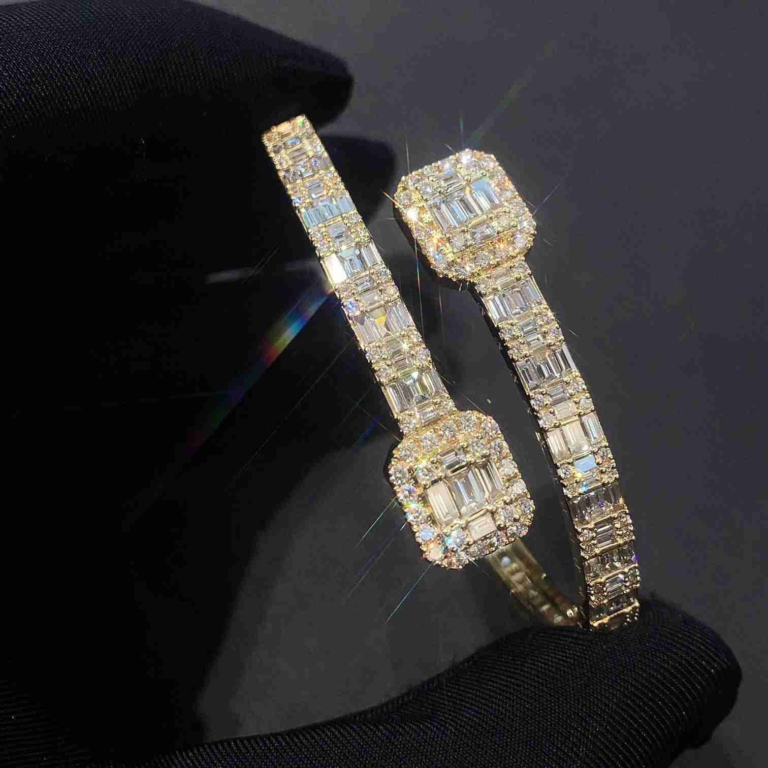 9K Yellow Gold Baguette Vvs LabGrown Diamonds Square Shape Diamond Bangle Bracelet