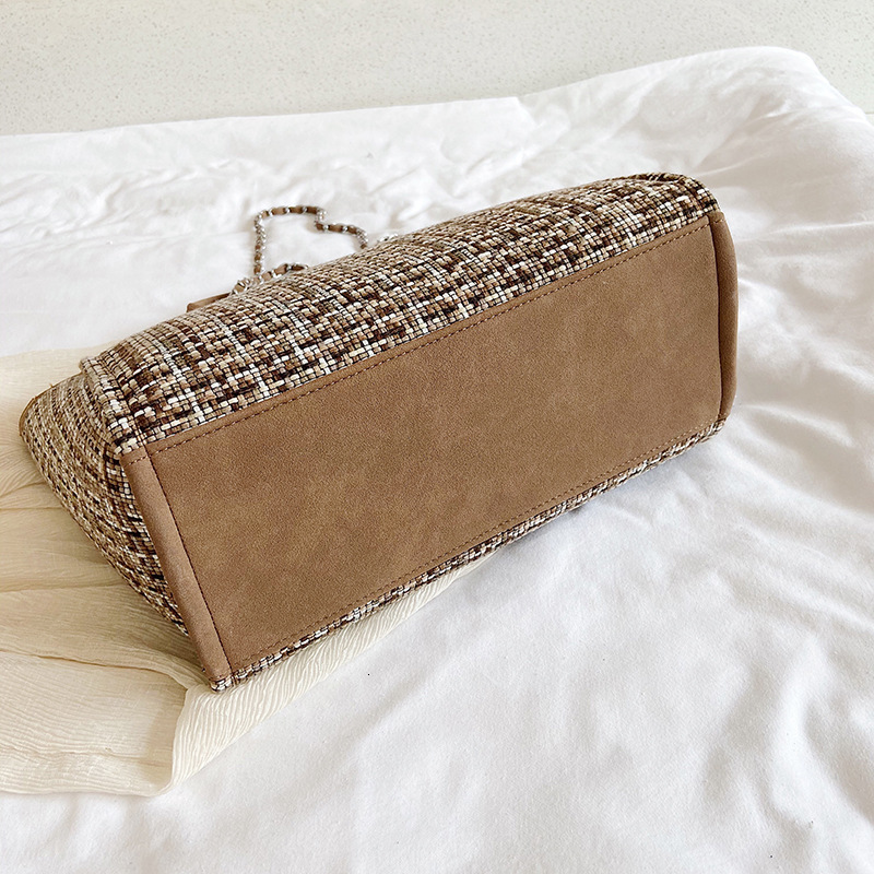 Autumn new Korean style women's charming Bag handbag chain fashion bucket bag trendy style shoulder bag light luxury designer bag