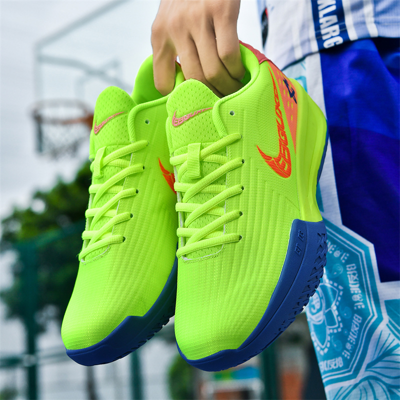 Stylish Performance Footwear: High-top Knee Support Basketball Trainers