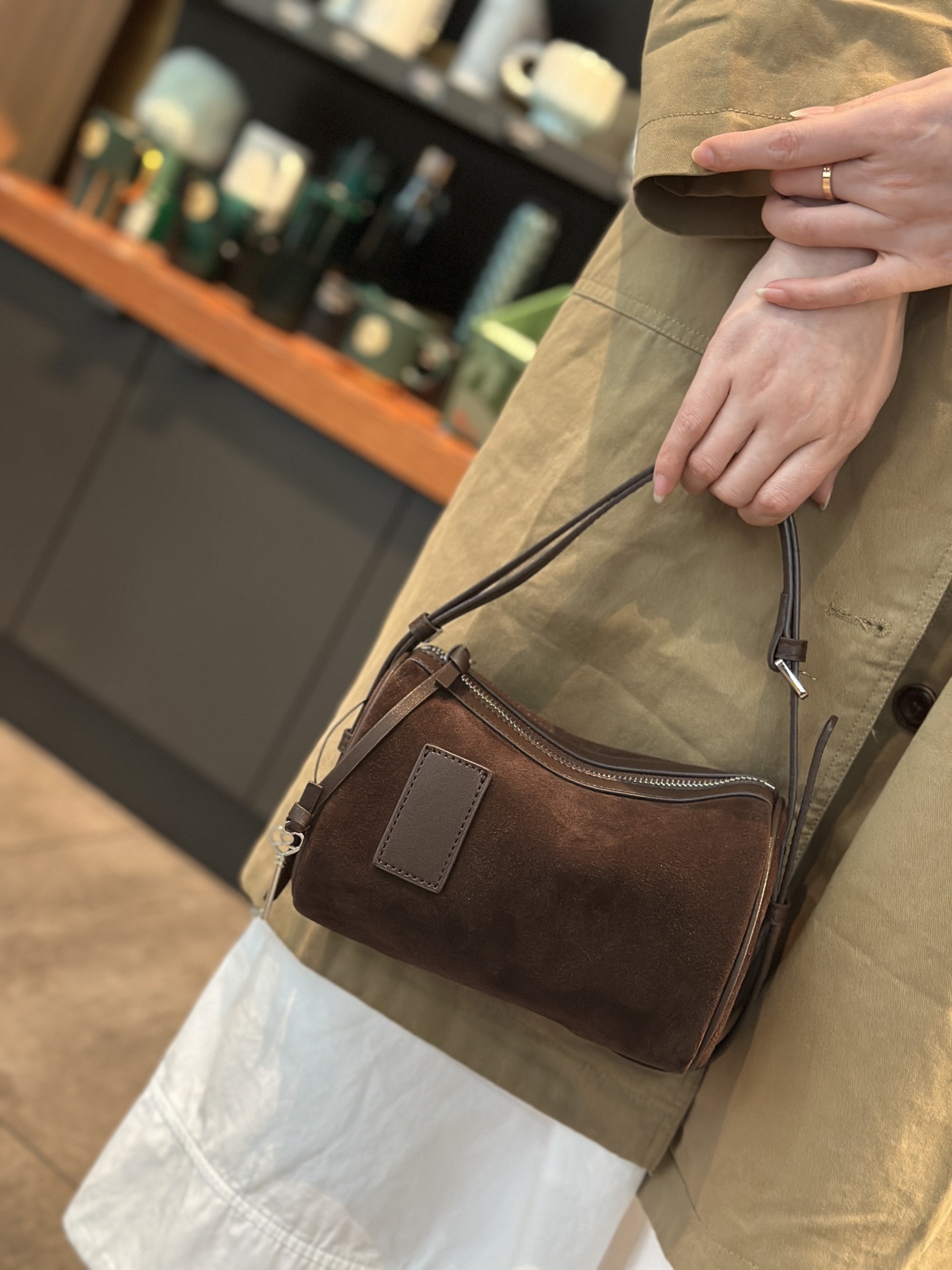 Designer women's pen holder bag 2025 new multifunctional handbag suede shoulder crossbody bag