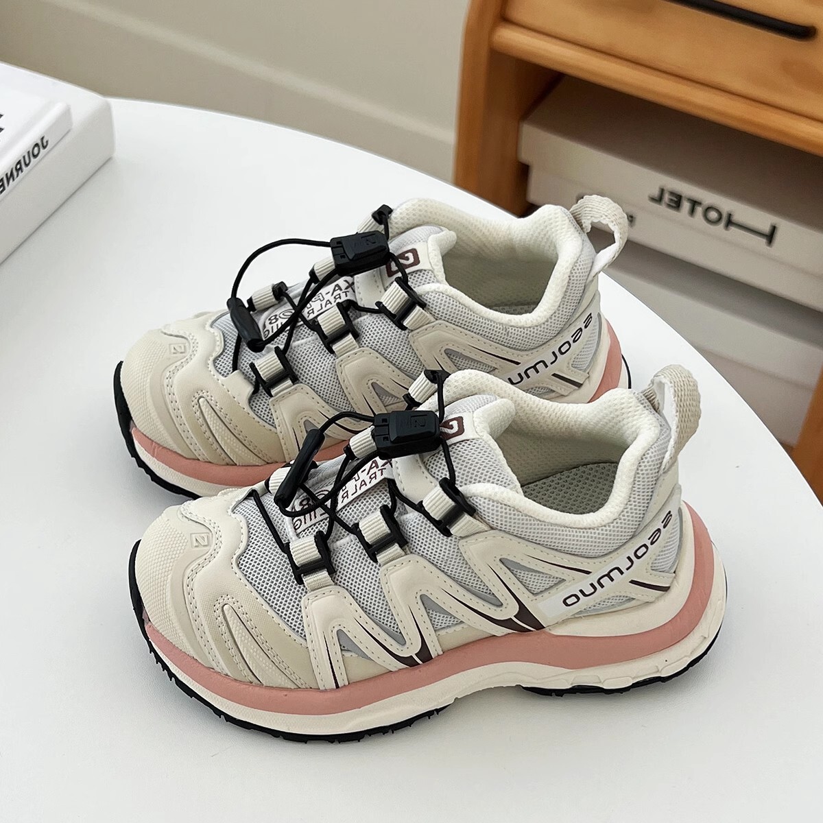 Children's sports shoes autumn new style boys' dad shoes casual girls' shoes big children breathable mesh fashion trend shoes