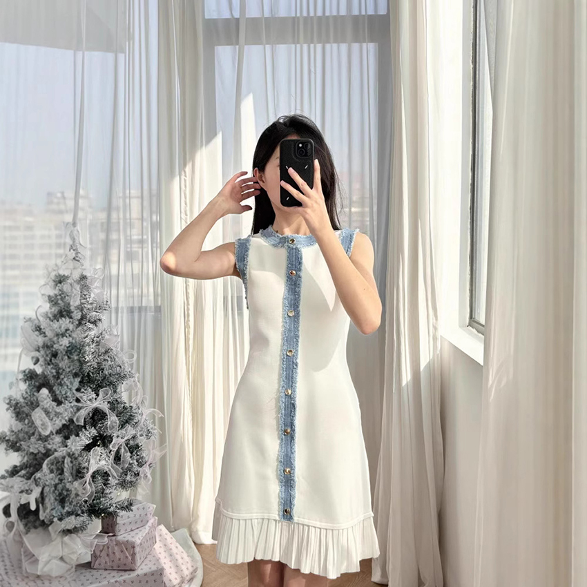 S 2025 Spring/Summer New Design Sense Denim Patchwork Pleated Skirt Hemline Elegant Fashion Sleeveless Swe Dress for Women