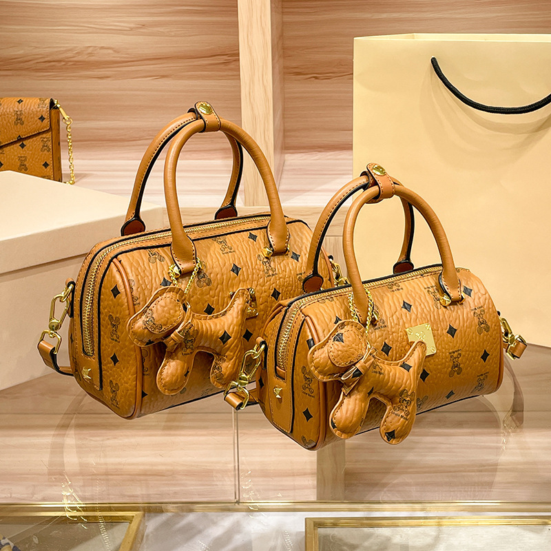 Designer bags light luxury women's bags 2025 new trendy fashion shoulder Boston bag oblique span handbag pillow bag