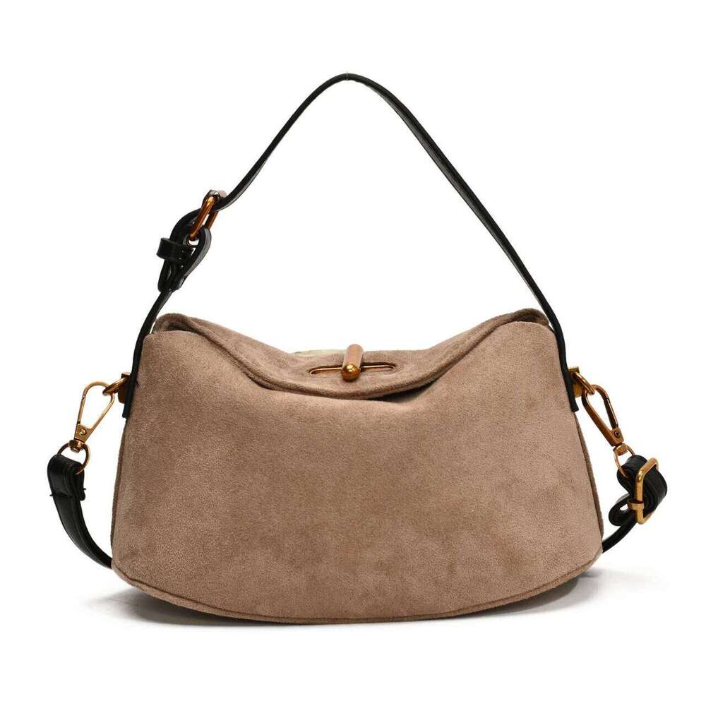 Shoulder Bag For Ladies, Genuine Leather, Popular Classic Design By Famous Designer, Elegant Women's Handbags
