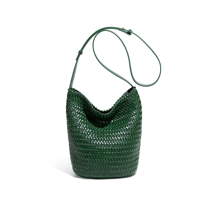 New Women's Soft Leather Tote Handmade Woven Large Capacity Versatile Shoulder Bucket Crossbody Bag