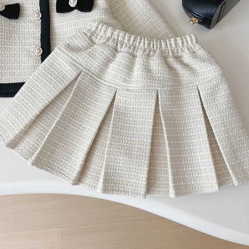 2025 New Autumn Baby Girls Fashion Clothes Suit Long Sleeved Cardigan JacketShort Skirt 27Yrs Children Clothes Set L250926OA6L