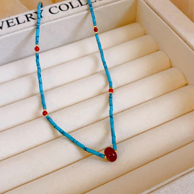 Gold - Toned Chain Necklace With Red Gemstone And Ornate Pendant Delicate Daily & Elegant Jewelry Gift For Her High - Quality And Stylish Accessory