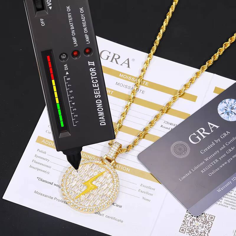 2023 New Design Hip Hop Jewelry 925 Sterling Silver Baguette VVS Moissanite Diamond Enamel Plated Round Pendant