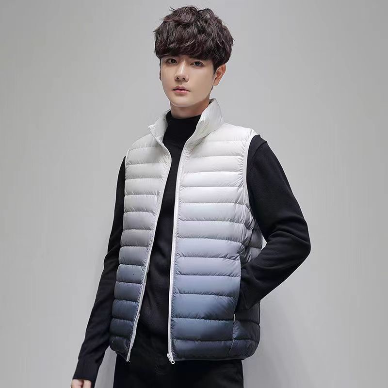 Gradient Lightweight Down Jacket Men Short Autumn Winter New 90% White Duck Down Hooded Stand Collar Fashion Casual Warm Coat