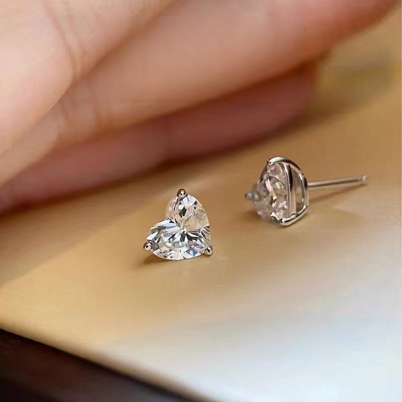 Choucong Simple Fashion Jewelry 925 Sterling Silver Heart Shape 5A Cubic Zircon CZ Diamond Party Lady Women Stud Earring For Lover Gift