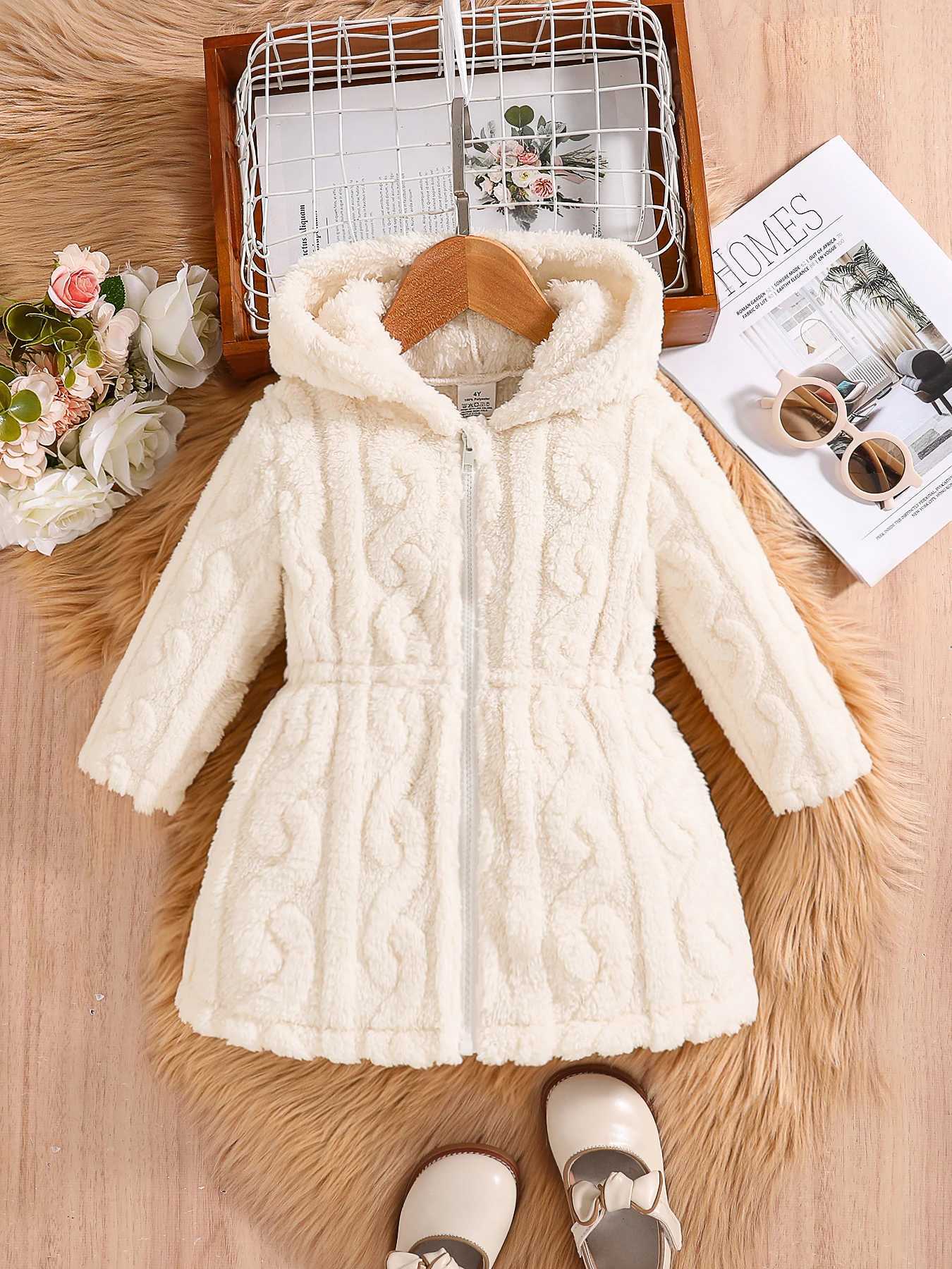 Spring and autumn new girls fashion home outdoor casual clothing childrens knitted hooded coral velvet white coat 4Y8Y jacket L250926B690