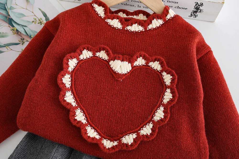 Childrens Clothing Sets Heart Round Neck Knitted Skirt Toddler Girl Winter Clothes Sweater Korean Style 2 To 6 Years L250926WDGJ