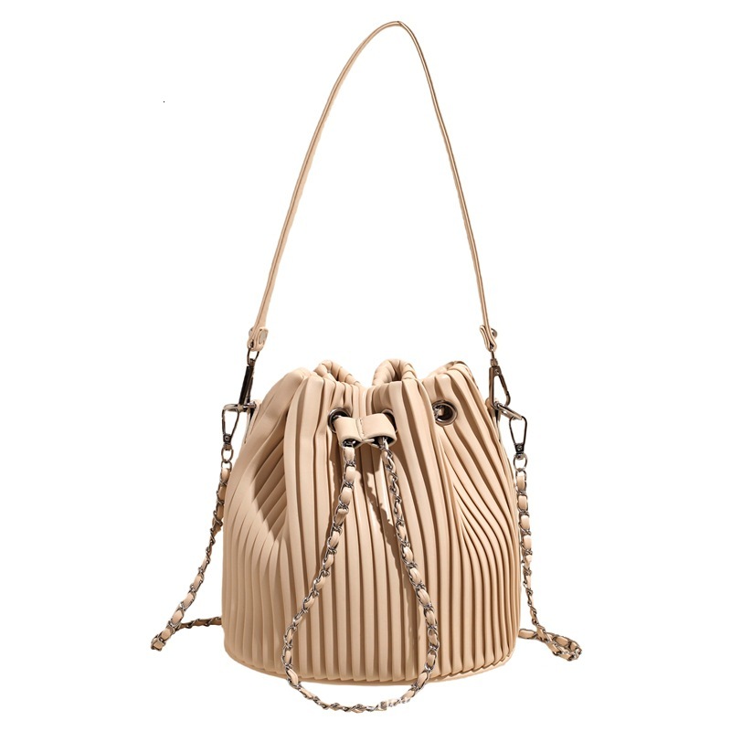 Autumn Fashion Bucket Bag Fresh and Sweet Women's Shoulder Bag Minimalist Corduroy Drawstring Chain Underarm Bag Bag Light Luxury Designer Bag