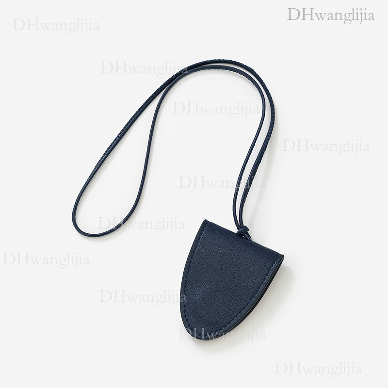 DH Luggage Accessories DH Luggage Accessories New Style Women's Pendant Suitable for Bag Plain Leather Glasses Clip