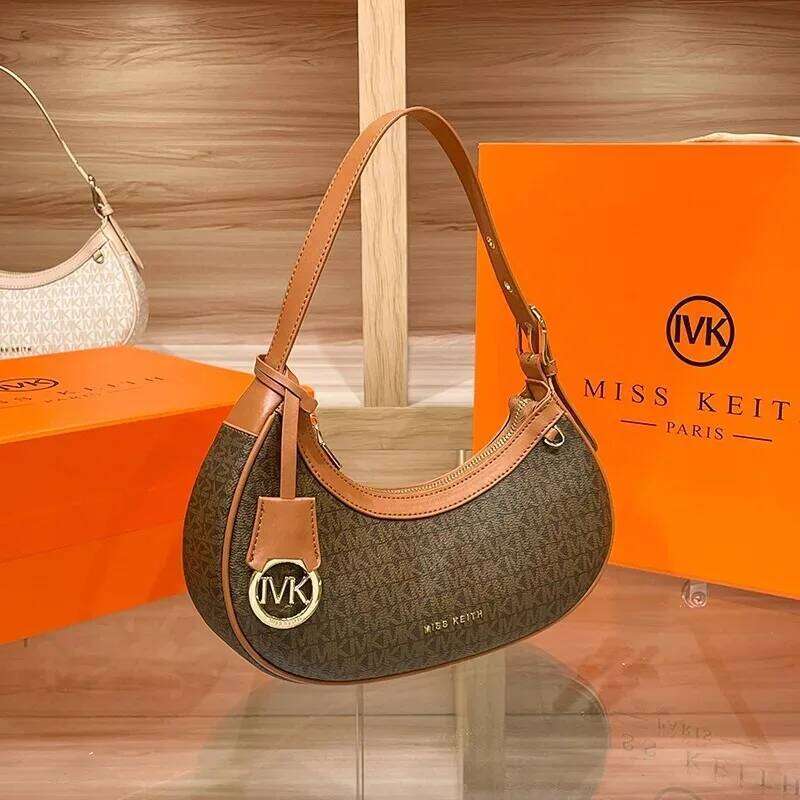 Single new fashion all-in-one single shoulder underarm moon bag simple handbag for women