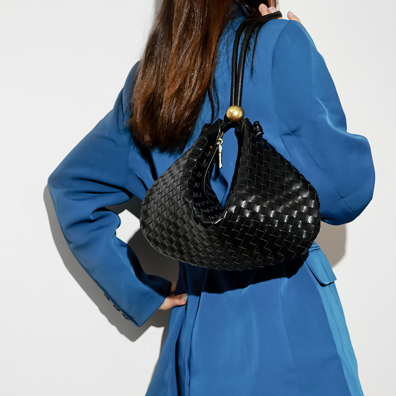 Woven Women's Spring New Dumpling Shape Underarm Bag Niche Street Style Trendy Fashionable Versatile Handbag