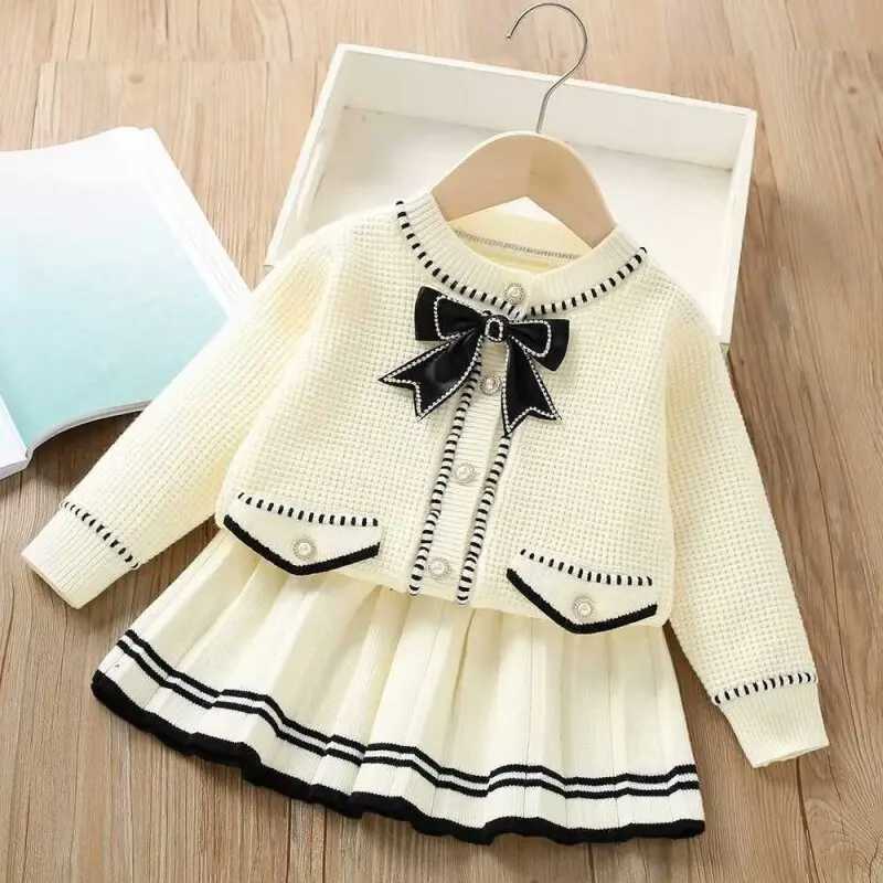 Baby Girls Clothing Set Sweater Clothing Outfit Newest Winter Knitted Solid Color Casual Top Skirt 3 4 5 6 7 T L250926SP84