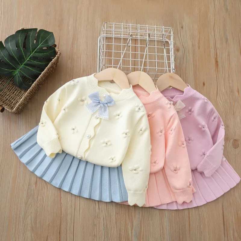 Autumn Kids Girls Preppy Outfits Children Girls Navy Collar Spliced Knit Sweater 2PCS Bow Button Babys Girls Pleated Skirt Suits L2509265RZL