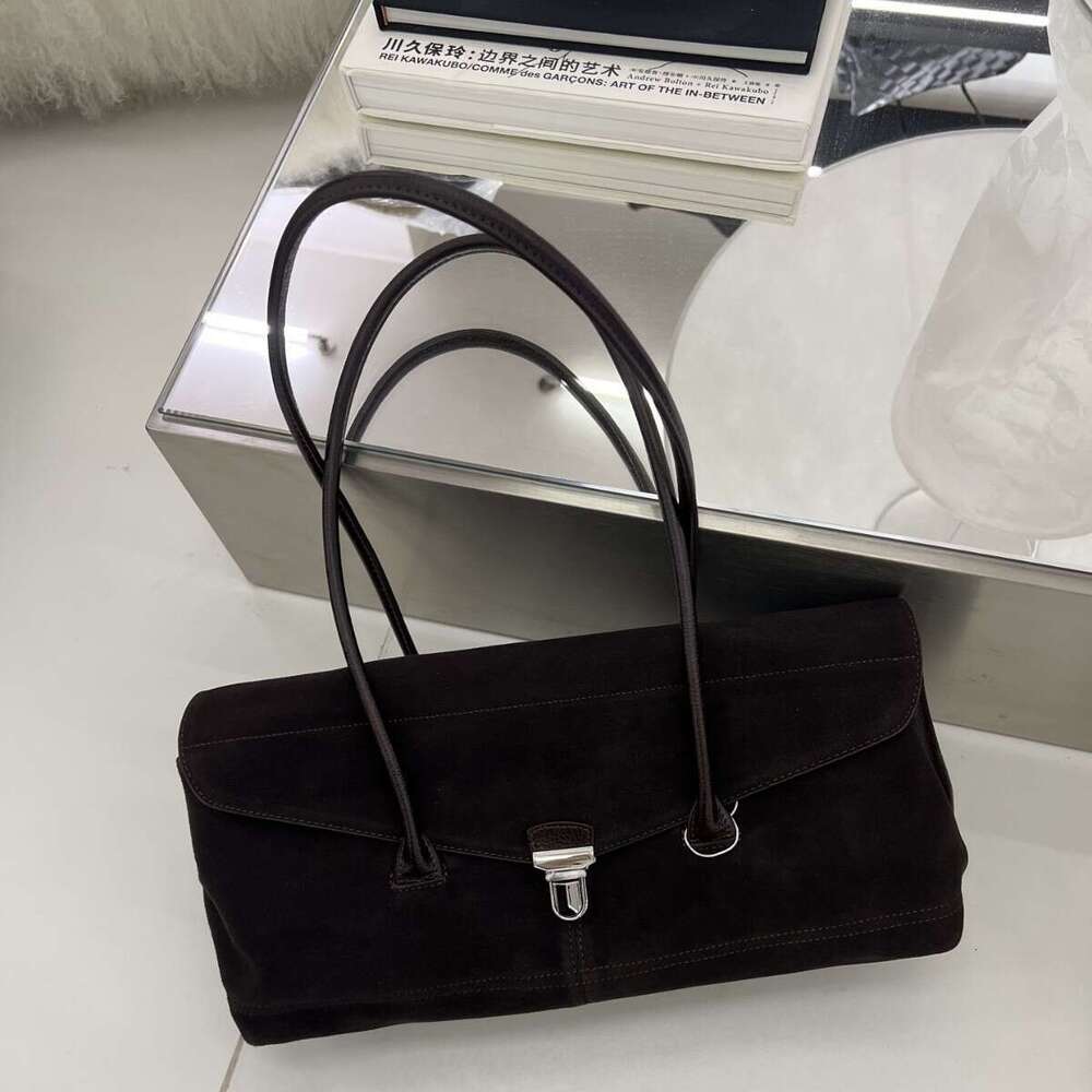 designer bag Luxury bag New Matte Cowhide Leather Shoulder Large Capacity Baguette Bag Women's Fashion Lock Handbag