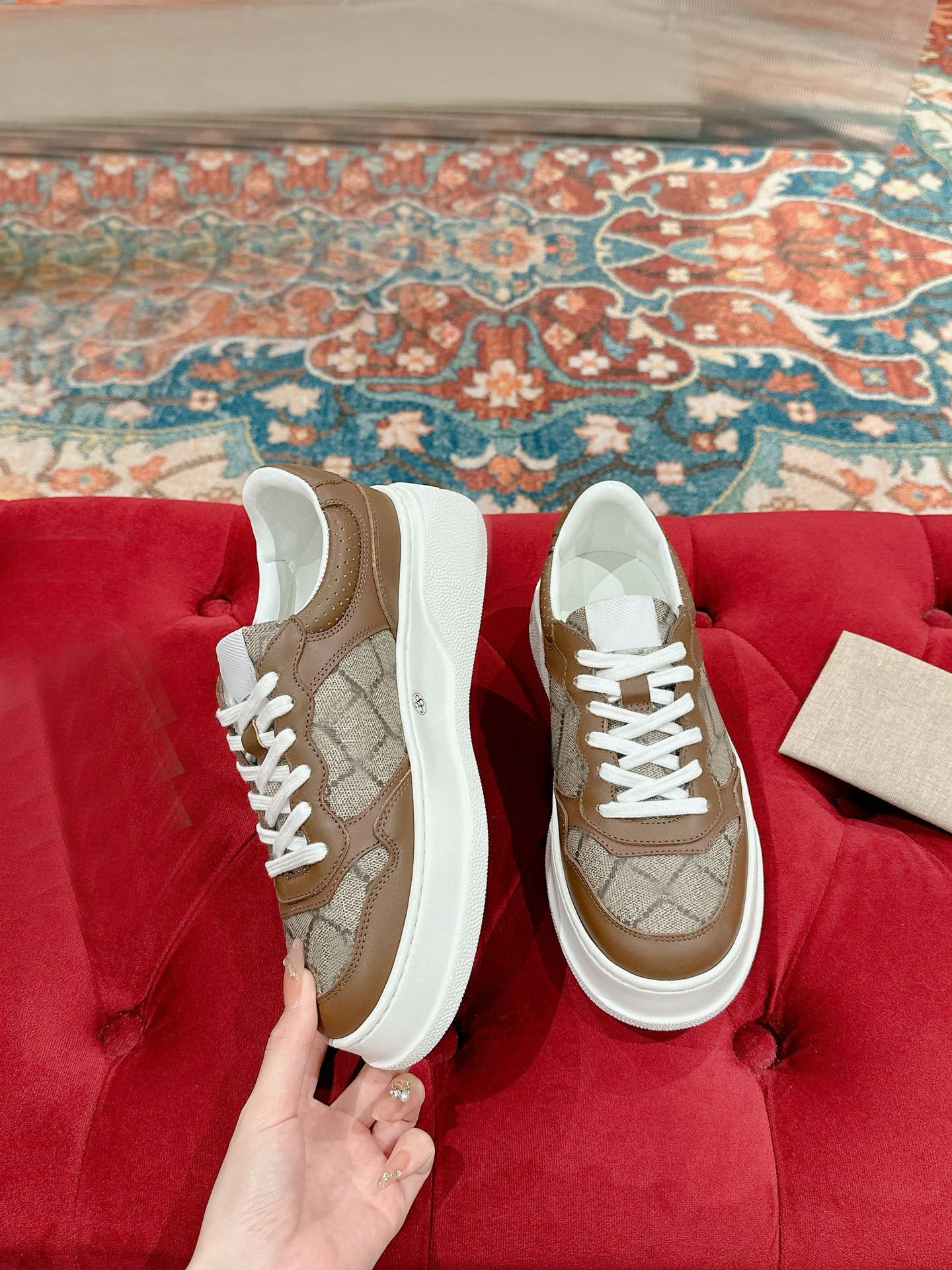 designer Shoes fashion Chunky B sneaker canvas leather high-quality Men Women Embossed Casual Little white shoes Daily Outfit Outdoor Recreation Sneaker