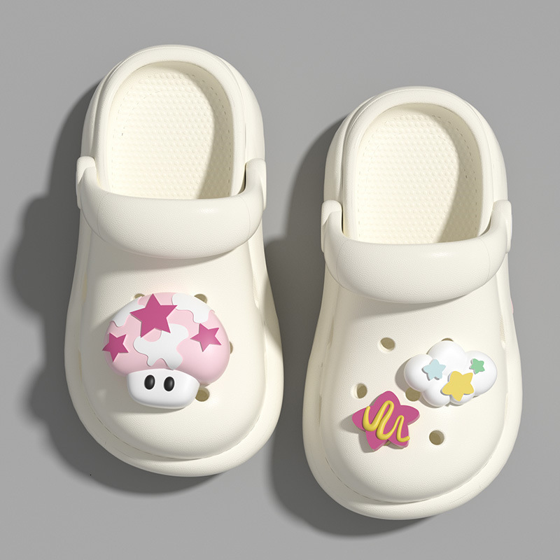 New children's slippers, girls' baby shoes, children's anti slip indoor and outdoor wearing, parent-child shoes, fashionable and versat