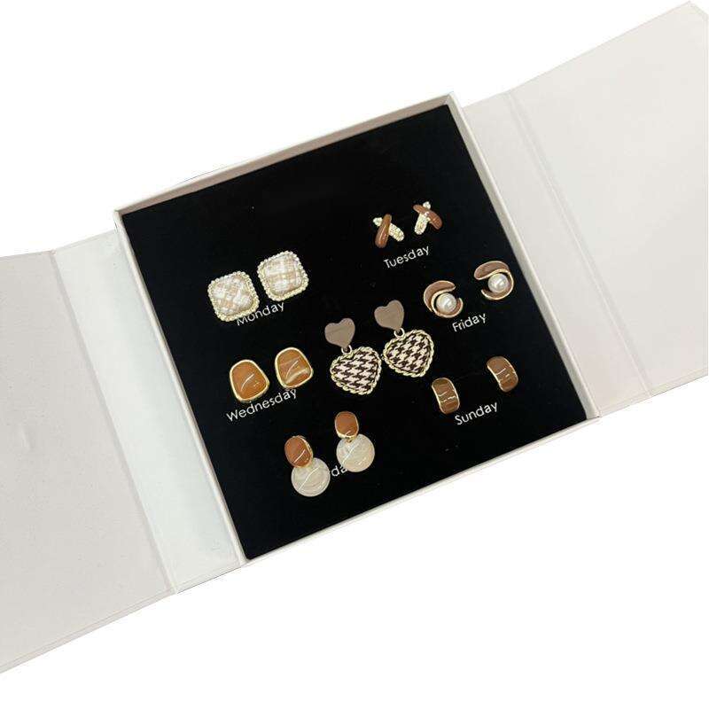 Rich Girl Melad Jewelry Versatile Weekly Fashion Earring Set Birthday Gift