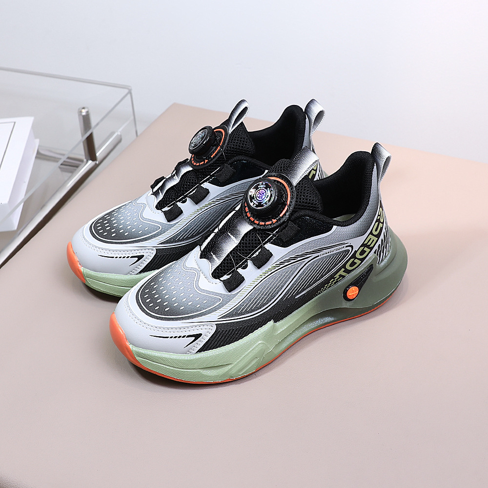 New leather boys' running shoes, fashionable and trendy sports shoes, plus size children's versatile sports shoes, high school dad shoes