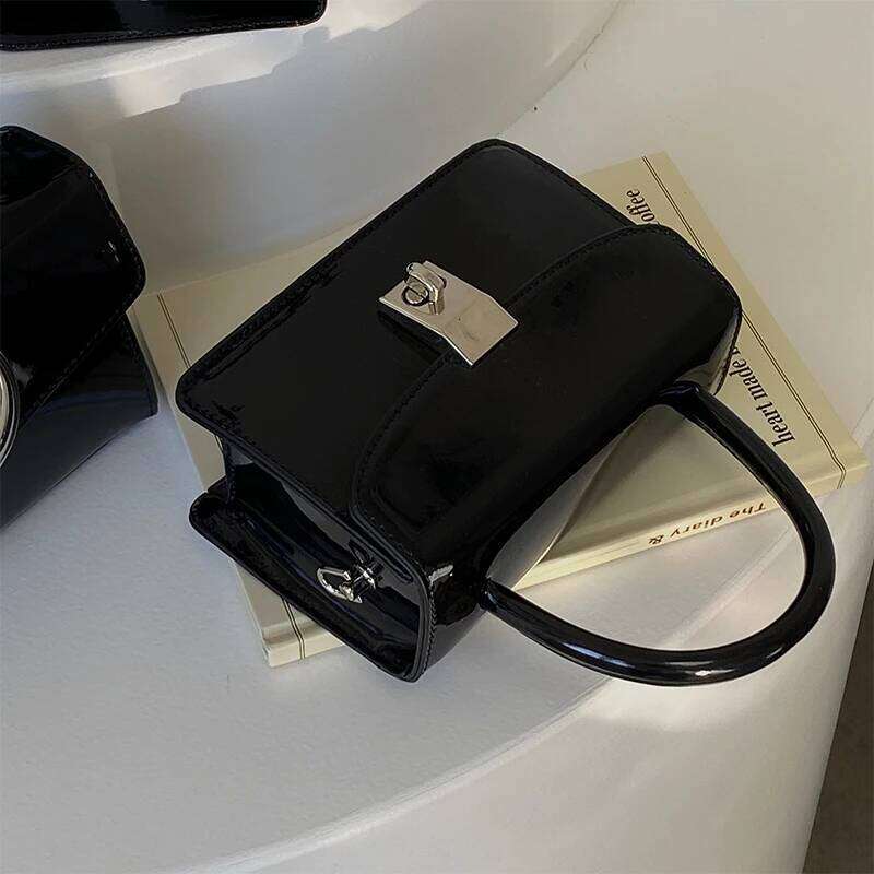 Fashion Lock Women's Small Square Shoulder Bag New Patent Leather Ladies Chain Clutch Purse Handbag Female Trendy Messenger Bags