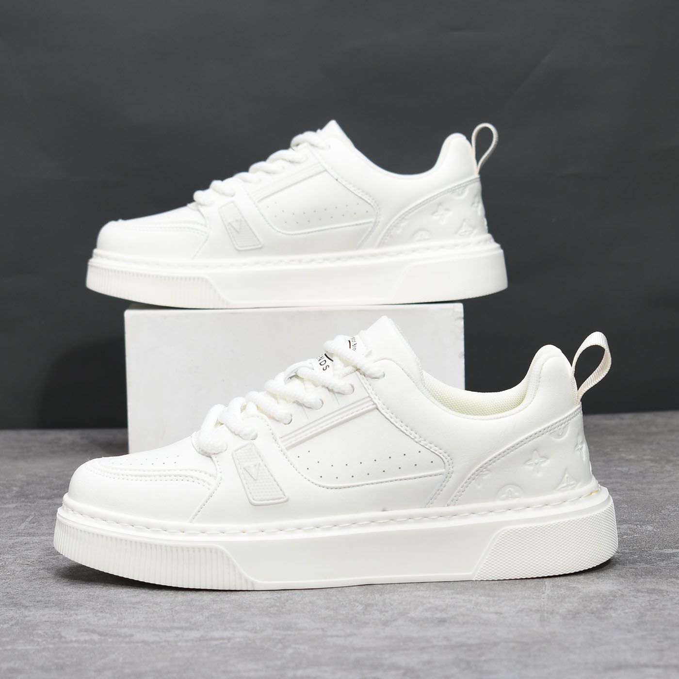 New Thick Sole Height Increasing Casual Low-top Sneakers Sports Small Leather Surface White Shoes Men