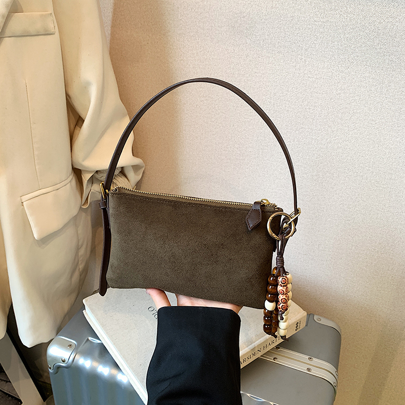 2025 New Elegant Luxury Fashion Shoulder Bag Large Capacity Simple Shopping Commuter Backpack Student Leisure Youth Lightweight Crossbody Bag