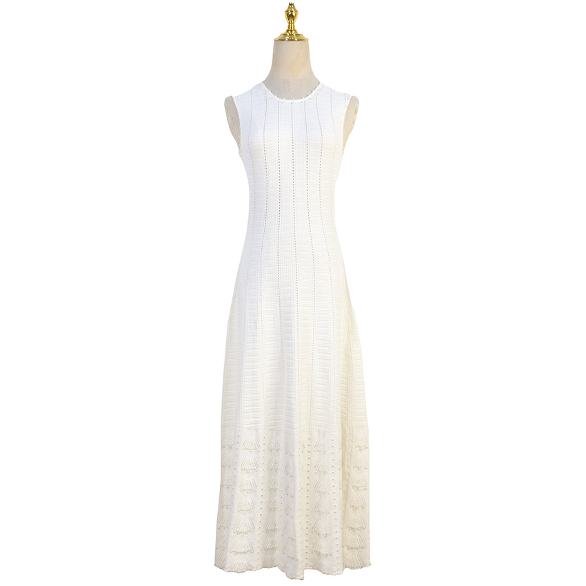 S family spring and summer new design sense hollow sleeveless vest long dress French sexy off-shoulder beaded sleeveless evening dress female knitted 