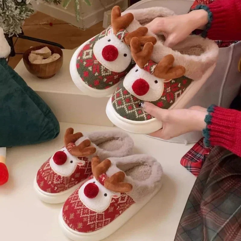 Trendy Winter Seasonal Adorable Deer-Inspired Female Cotton Slide Sandals Ideal for Cozy Homes Woman Cute Cartoon Deer Anti-slip Girls Indoor Home Flo