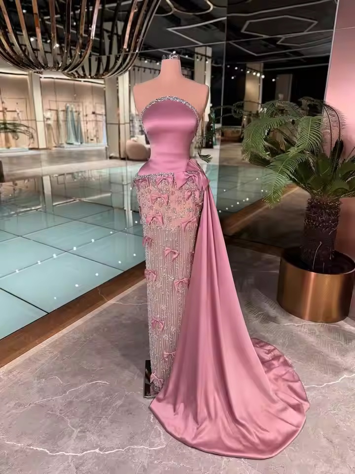 Fancy Crystal Evening Dresses Strapless Prom Gowns Detachable Train Bow Illusion Sequins Beading Sleeveless Customized Vestidos De Noche Plus Size