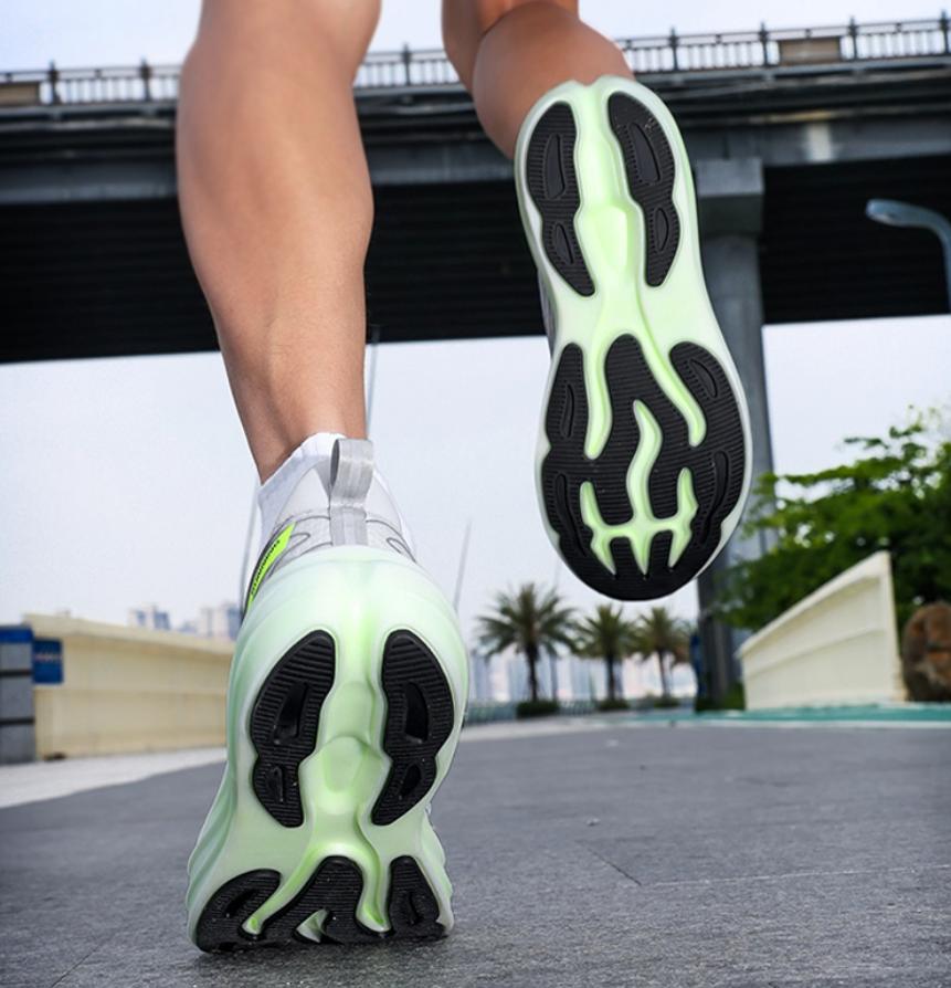 NHOT Men's Sports Casual Shoes 2025 New Breathable Mesh Running Shoes Versatile Super Popular Men's Casual Shoes