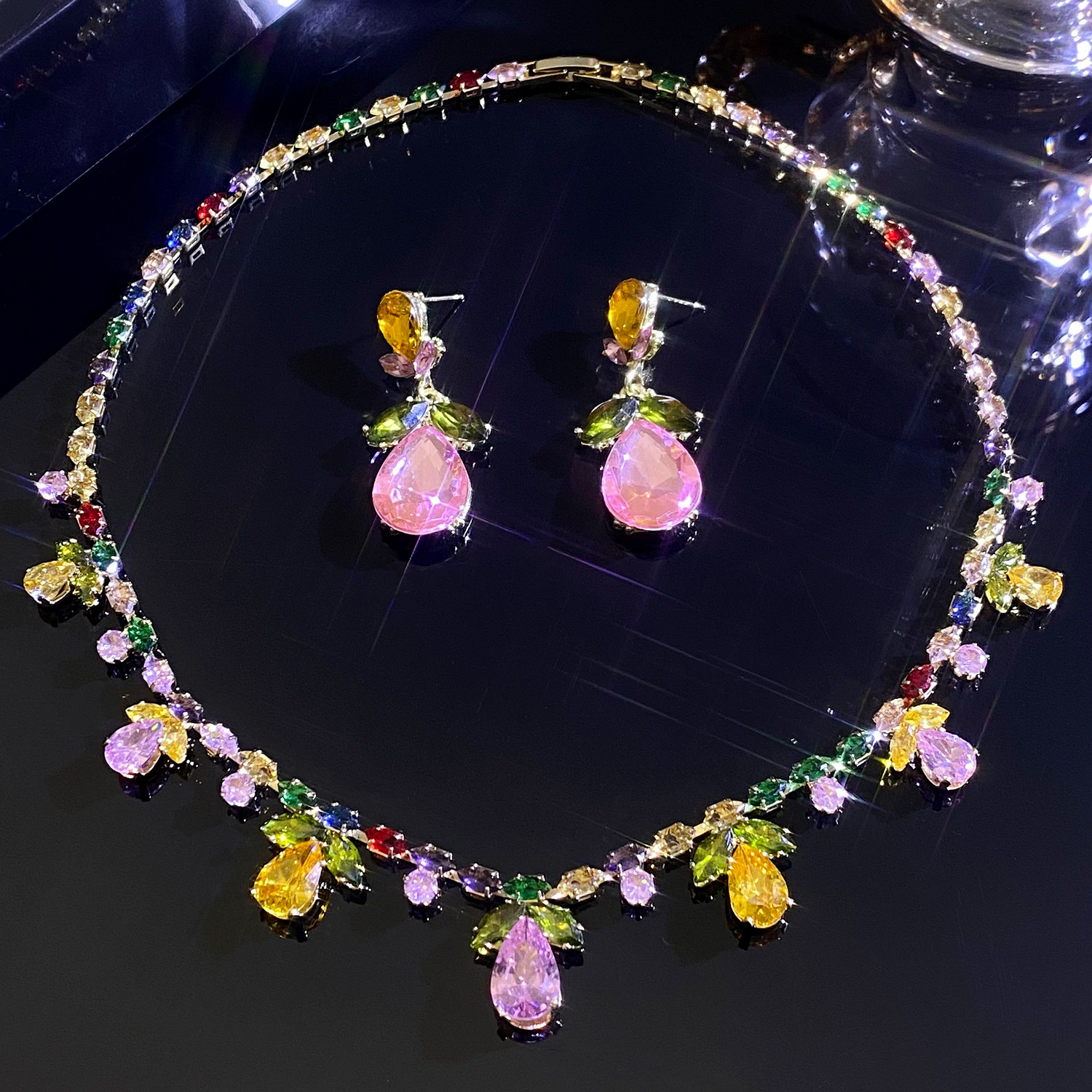 Colorful Zircon Water Drop Leaf Necklace Heavy Craft High-End Clavicle Chain Fashion Evening Dress Jewelry Set For Women