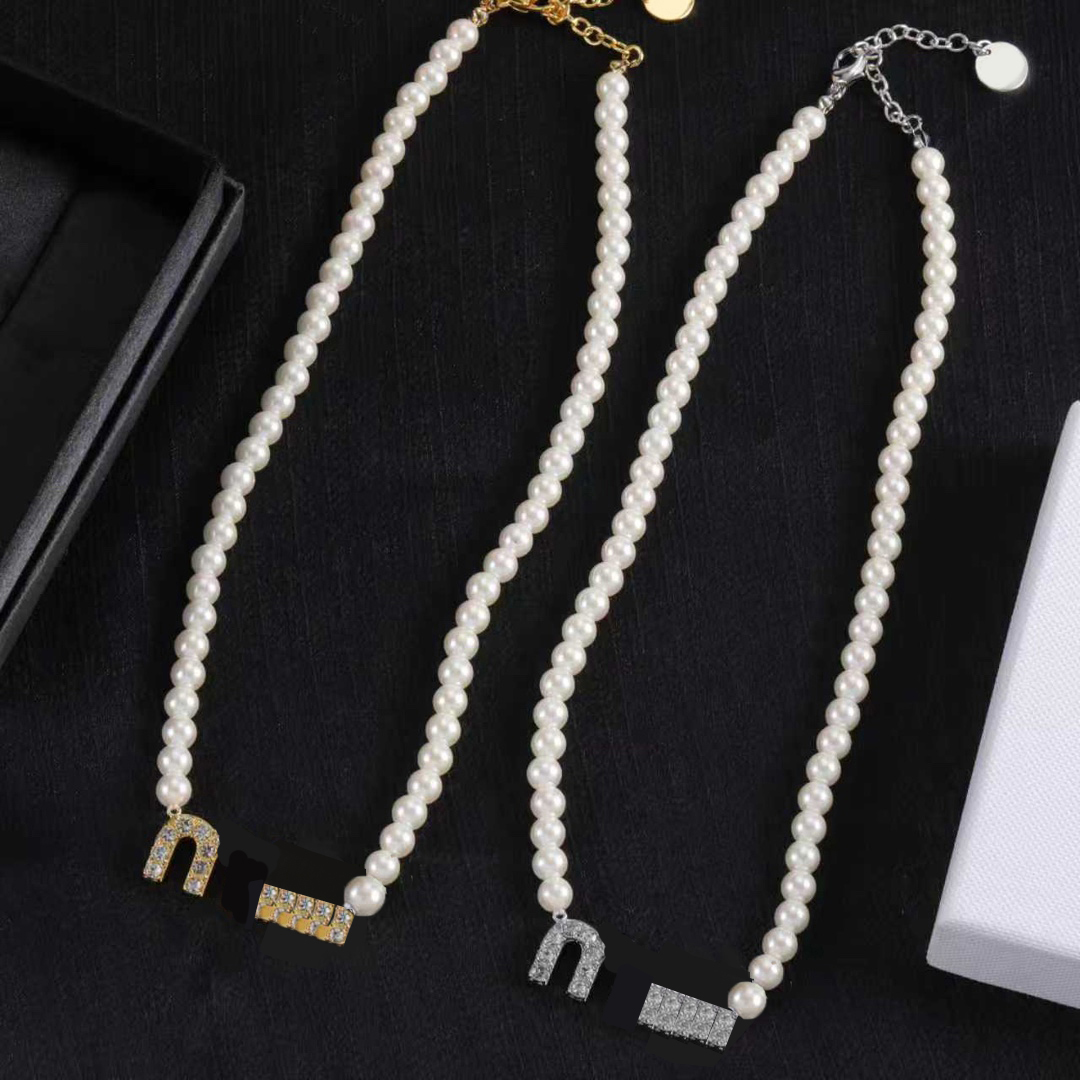 CXSHU928 Fashion Exquisite Necklace Bracelet Necklace Vintage Retro Sparkle Jewelry Fashionable Designer Earrings Ear pieces Delicate Ear studs Accessories