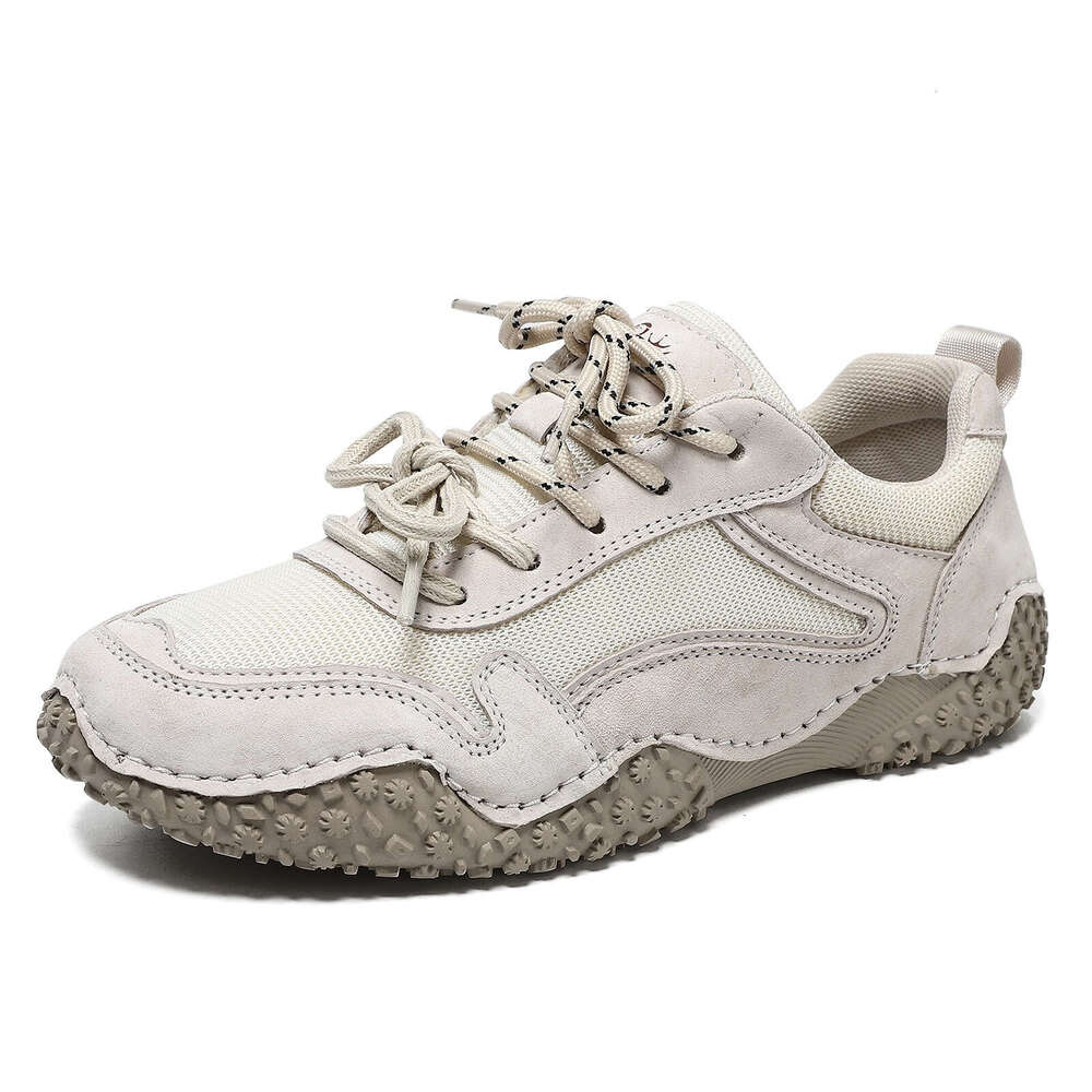 Plus Size Men's and Women's Outdoor Casual Shoes Autumn Winter Top Layer Genuine Leather Sneakers bd