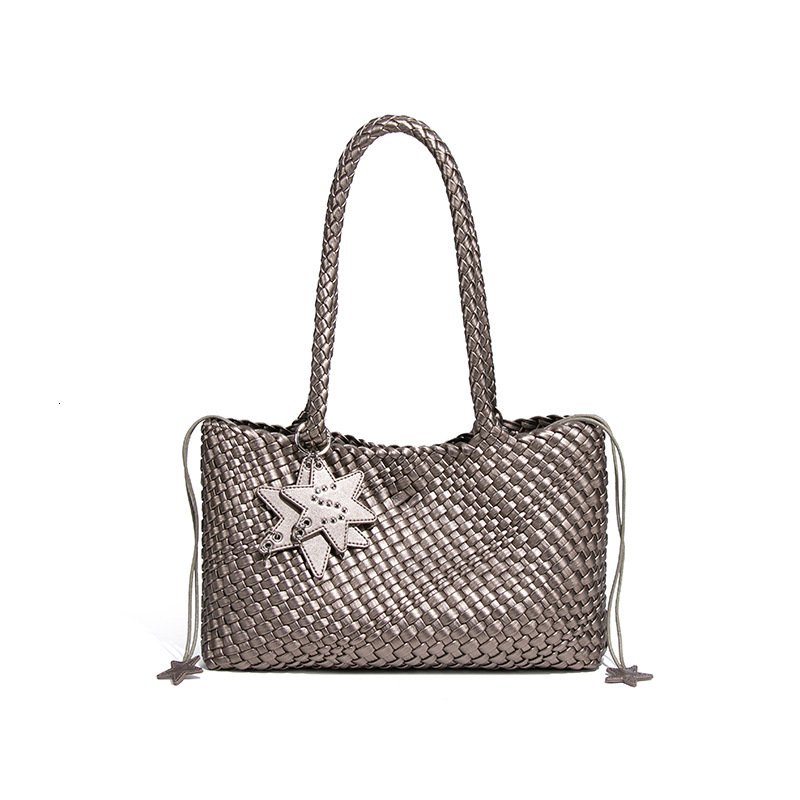 New Style Five-Pointed Star Pendant Niche Design Large Capacity Tote Shoulder Fashion Versatile Woven Bag
