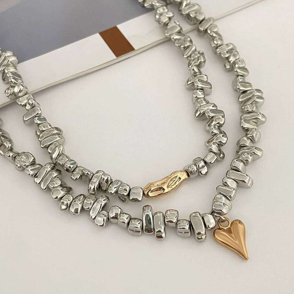 Retro Simple Heart shaped Pendant Necklace 2025 Multi layer Sweet Creative Irregular String Style Girl Fashion Birthday Jewelry