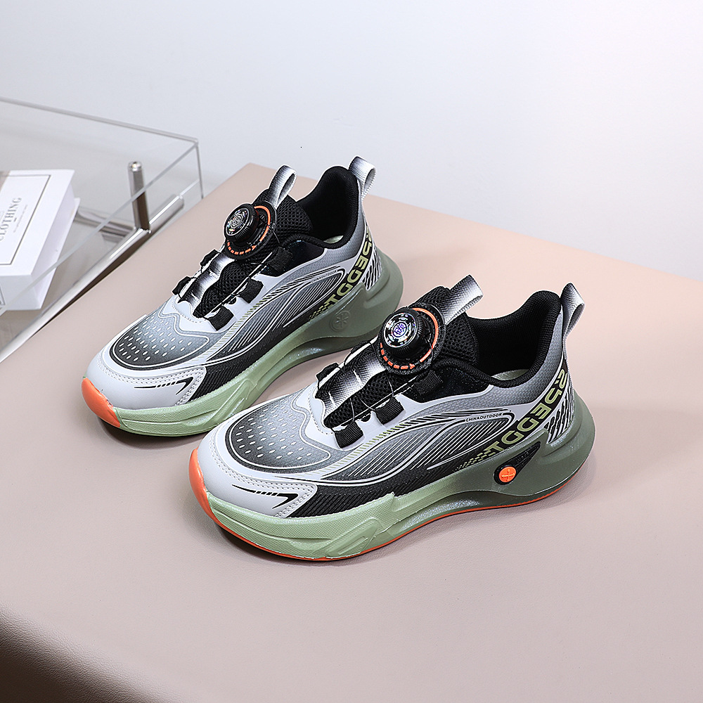 New leather boys' running shoes, fashionable and trendy sports shoes, plus size children's versatile sports shoes, high school dad shoes