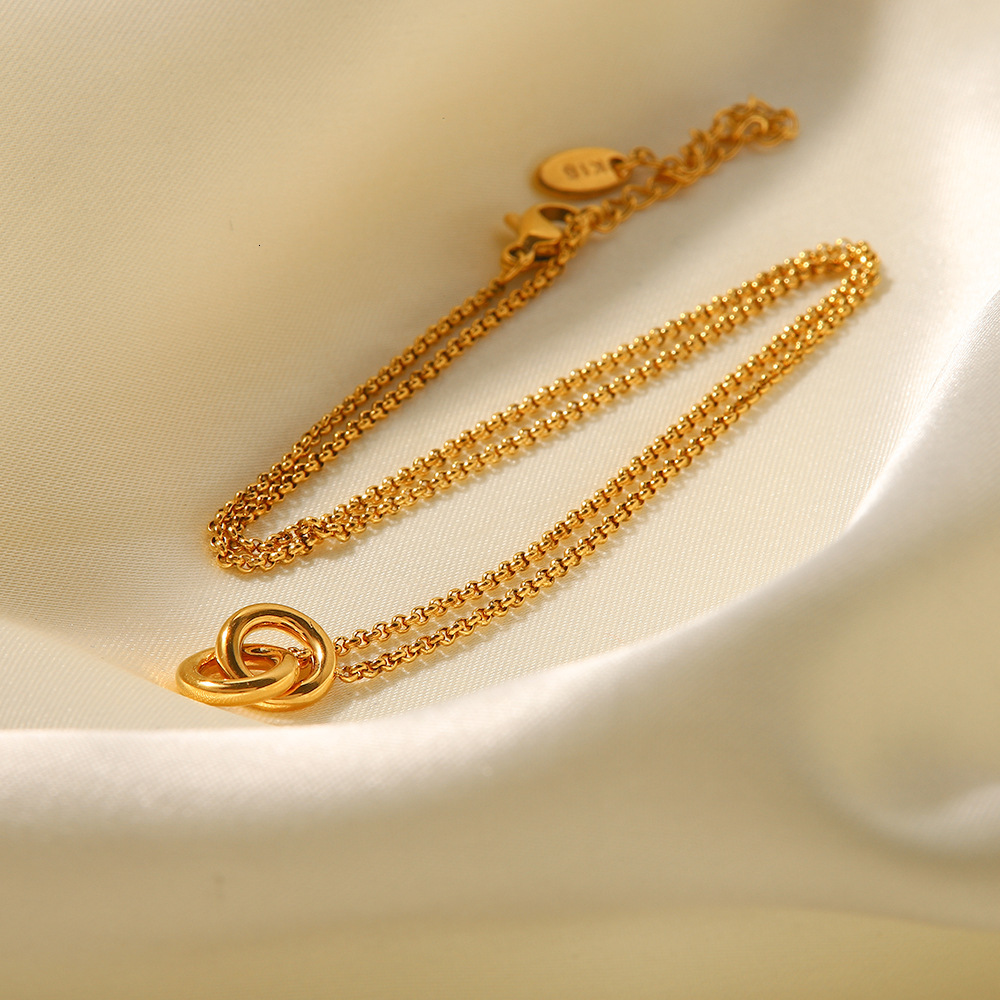 Interlocking Pendant Necklace Girlfriend Gift Niche Design Versatile Titanium Steel Gold-Plated Korean Style Ins Trend Collarbone Chain