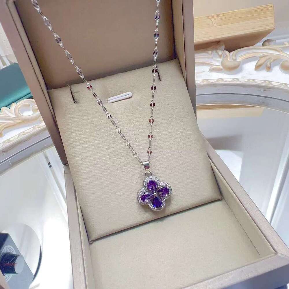 Micro Pave Zircon Violet Four-Leaf Clover Pendant Accessory Titanium Steel Necklace for Women Light Versatile Collarbone Chain