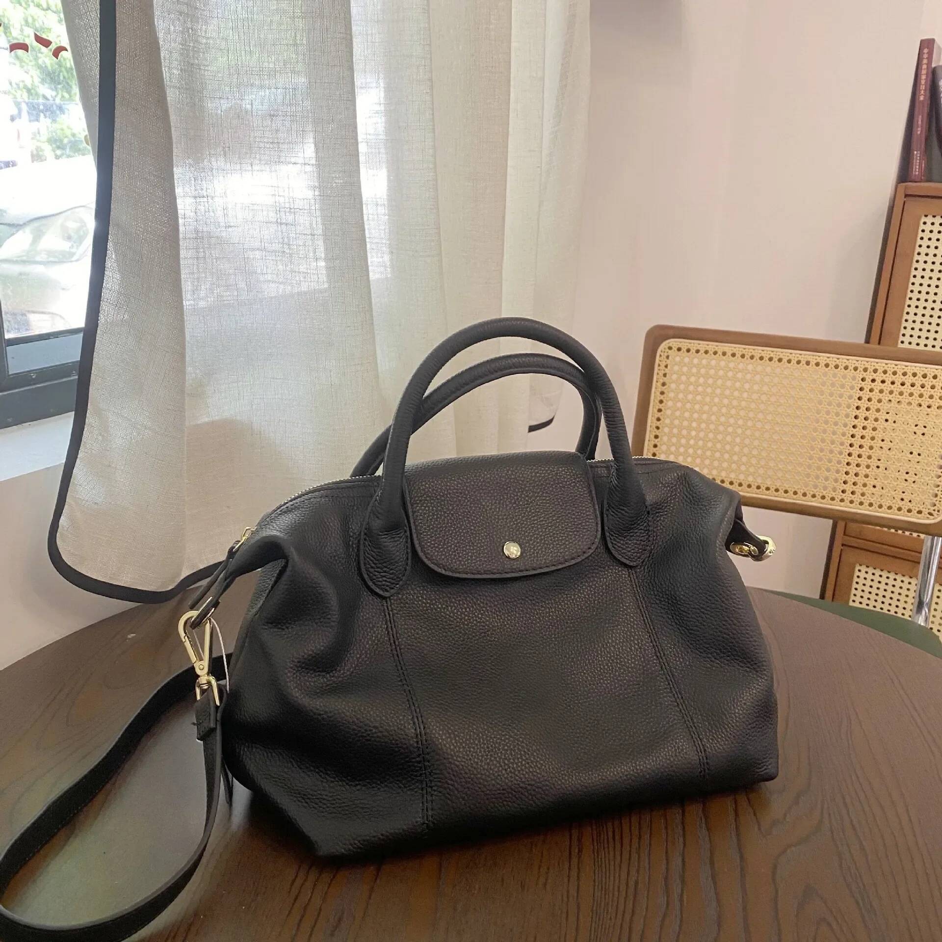 Soft Cow Leather Dumpling Shape Handbag Women's Classic Top-handle Simple Design Single Shoulder Crossbody Bag high-quality