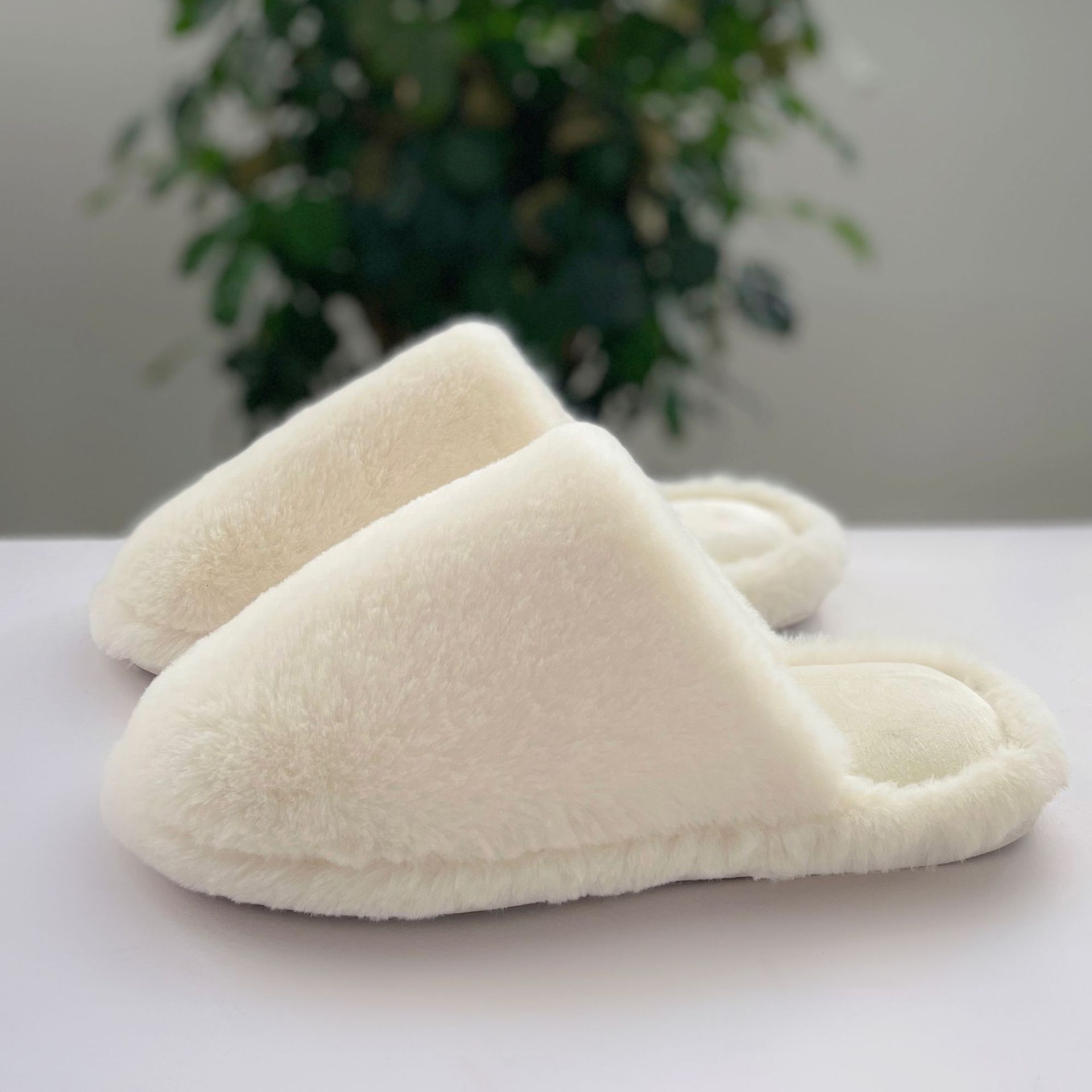 Ins Style Closed-Toe Cotton Winter Home Plush Slippers for Women Indoor Use ddmymarket