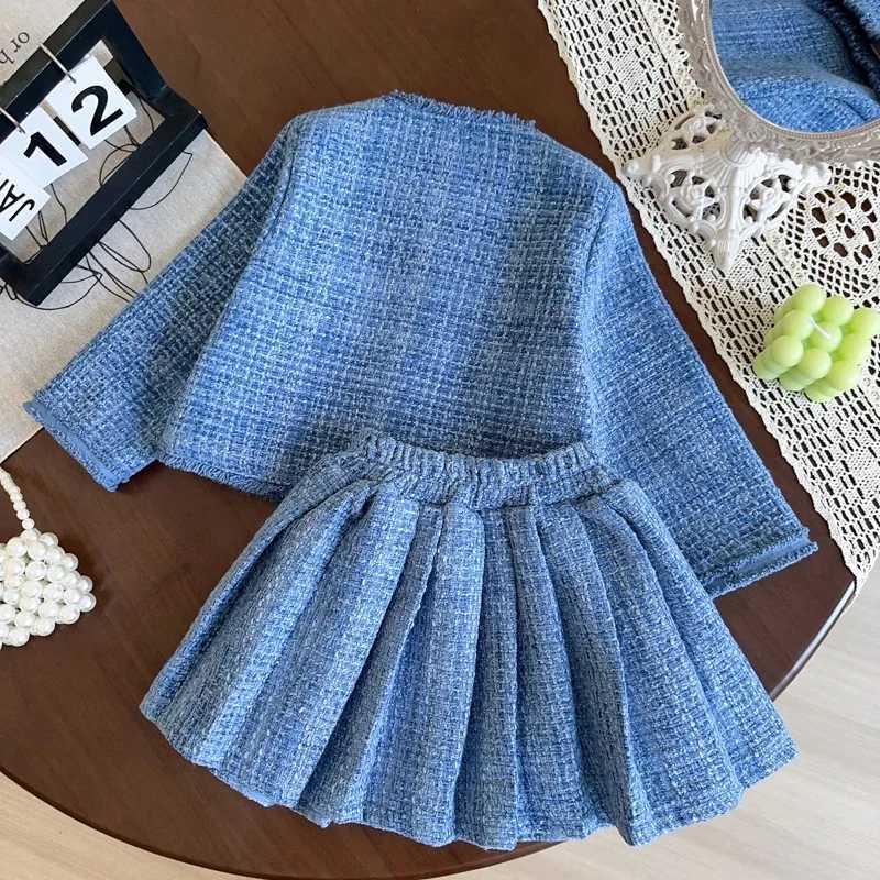 2025 New Autumn 27Yrs Kids Clothes Suit Long Sleeved Cardigan JacketShort Skirt Baby Girls Fashion Clothes Set L250926H0N7